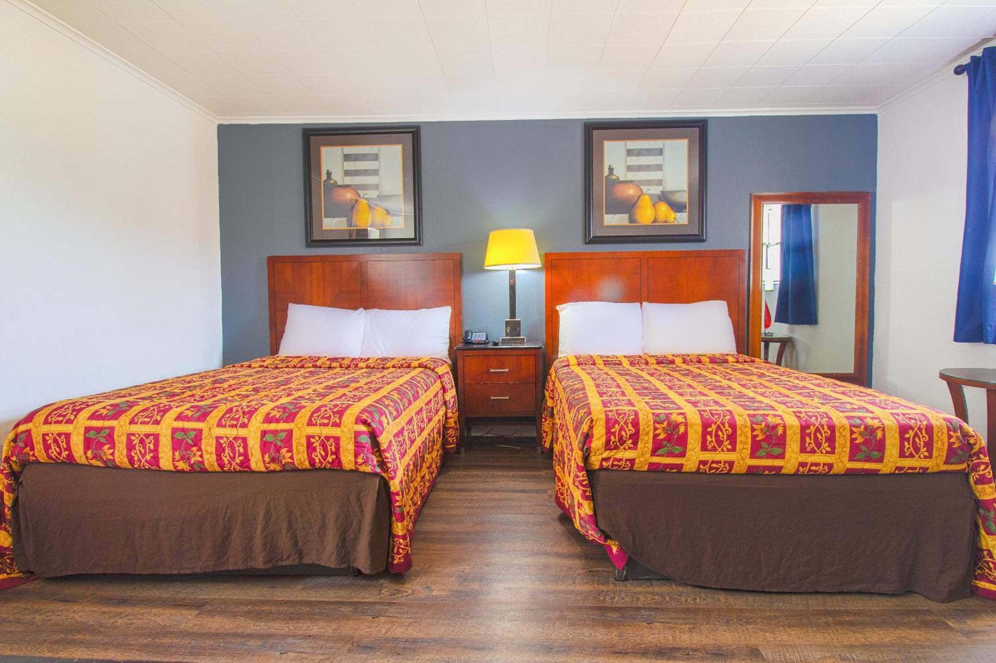 Oyo Hotel Mcalester Ok S Main St Экстерьер фото