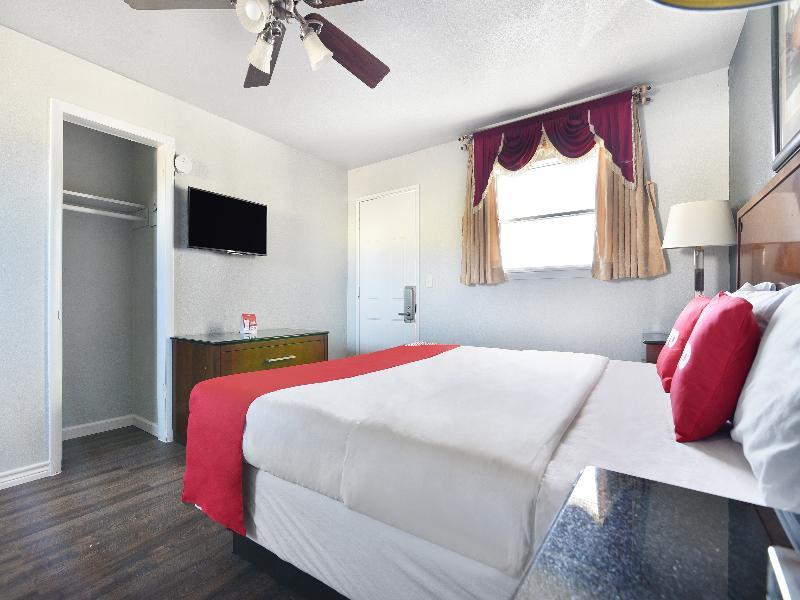Oyo Hotel Mcalester Ok S Main St Экстерьер фото